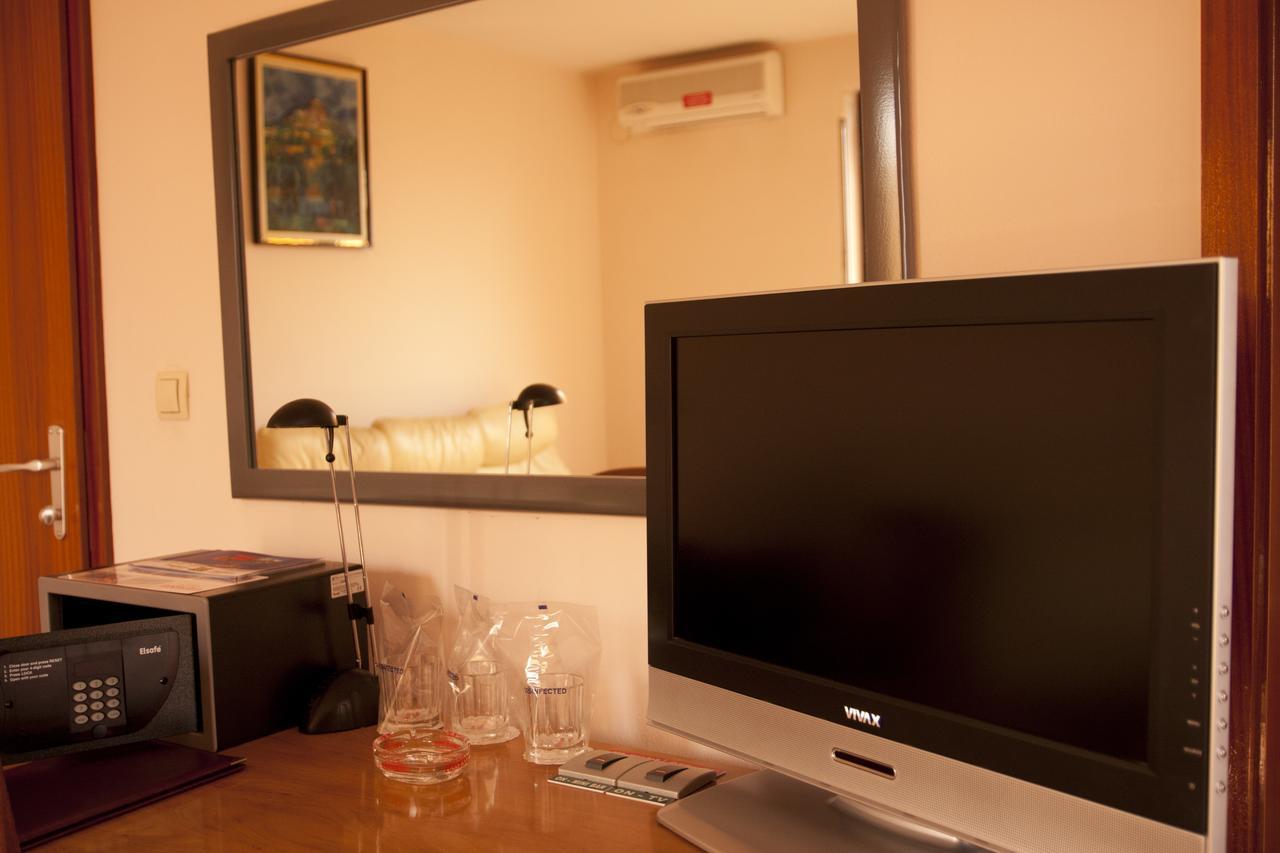 Taxi Bar Motel Bosanska Gradiska Kültér fotó