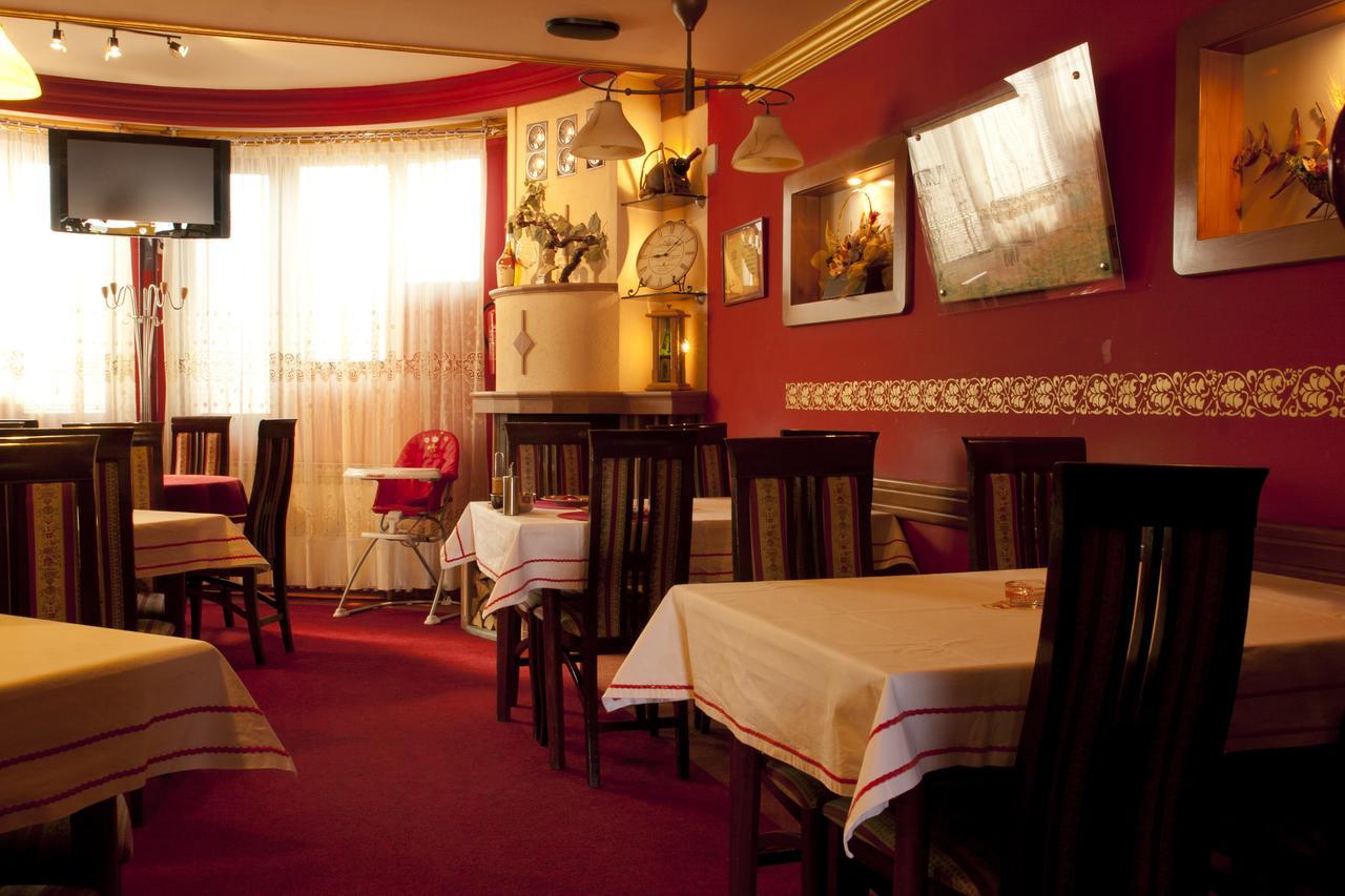 Taxi Bar Motel Bosanska Gradiska Kültér fotó